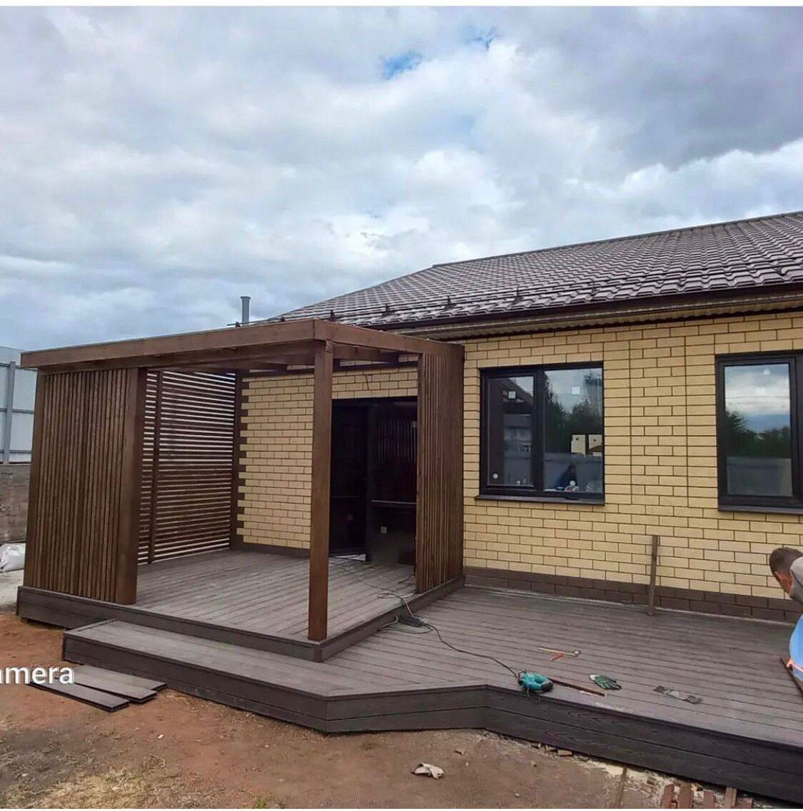 Наш объект. Терраса под ключ + беседка-пергола! Кровля беседки из монолитного поликарбоната.